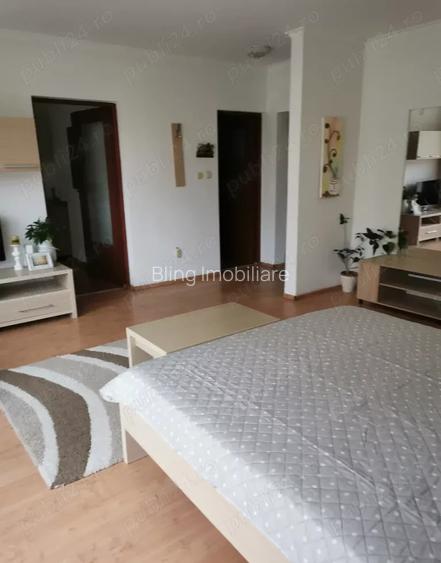 Apartament o camera, 36mp, etaj intermediar, zona Petrom - 2