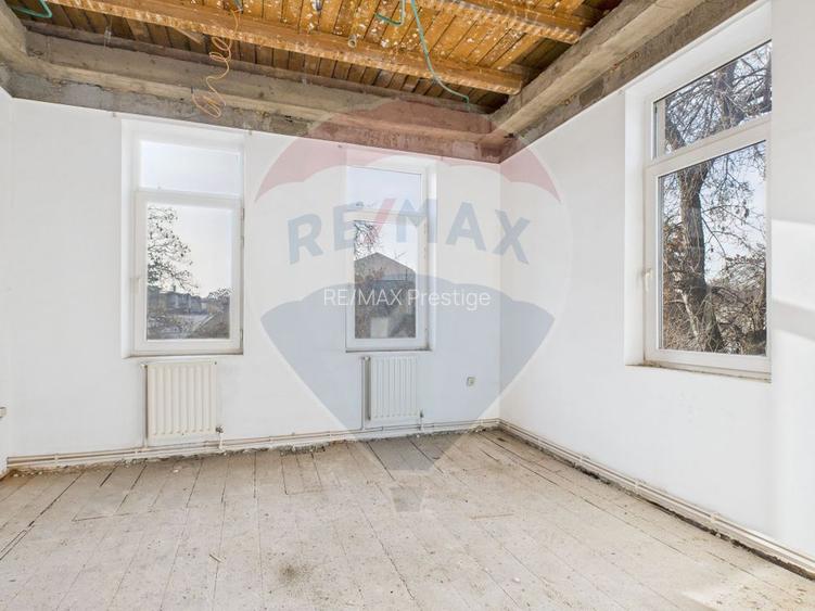 Vila S+P+2+M, 15 camere, ideala pentru investitie - Ștefan cel Mare - 7