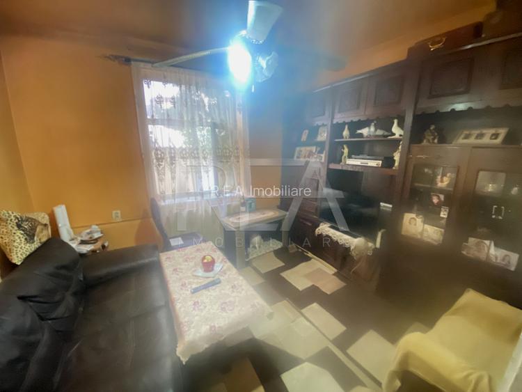 Casa- 4 camere- Sector 5- COMISION 0% - 9