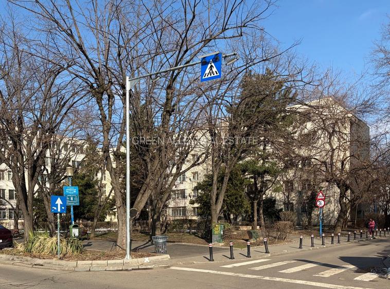 APARTAMENT 3 CAMERE RENOVAT COMPLET MOBILAT SI UTILAT SITUAT PE ALEEA CIRCULUI - 28