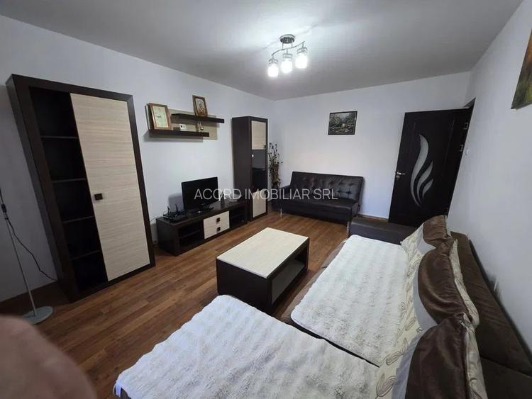 Apartament 2 camere Tomis III decomandat - 2