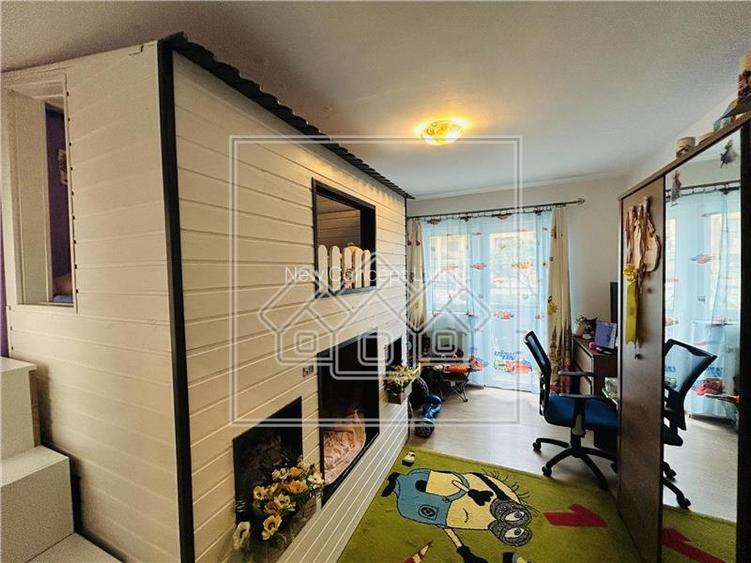 Apartament de vanzare in Sibiu - 3 camere, 2 balcoane - P.Brana - 4