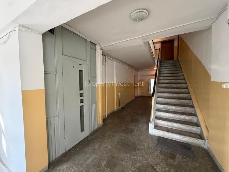 Piața Victoriei | 2 camere | Etaj 1 | Bloc 1980 | Balcon închis - 19