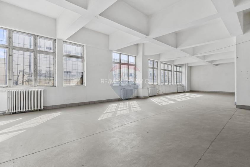 Cladire unica cu destinatii multiple de vanzare Ultracentral Arad - 46