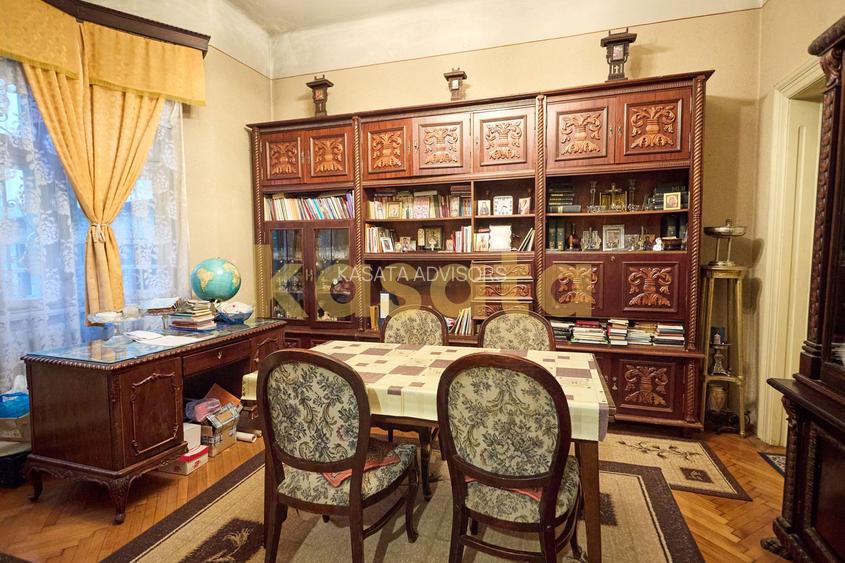 CASĂ CLASICĂ DE VANZARE CU POTENȚIAL PREMIUM ÎN ZONA 1 MAI - 17