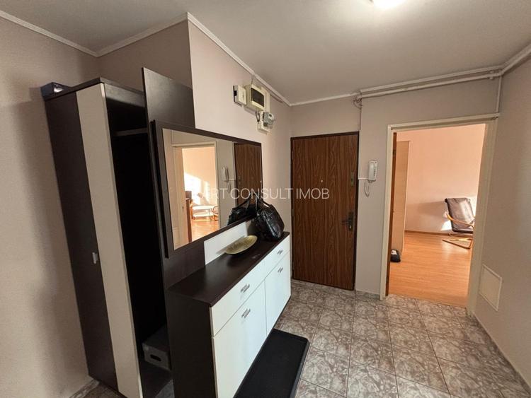 Apartament 3 Camere | Gorjului | Decomandat | Mobilat si Utilat | 2 Bai | Metrou - 17