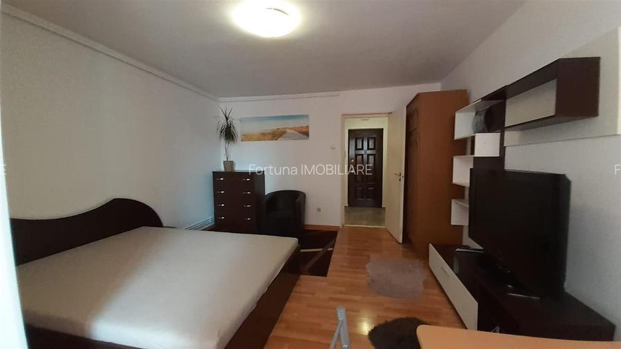 Garsoniera mobilata si utilata zona Calea Bucuresti - 2