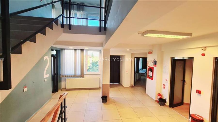 Cladire de inchiriat Timisoara, semicentral, parcare proprie - 13