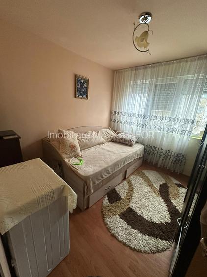 Vanzare apartament 2 camere, zona Ciocarlia-Imobiliare MAXICONFORT - 3