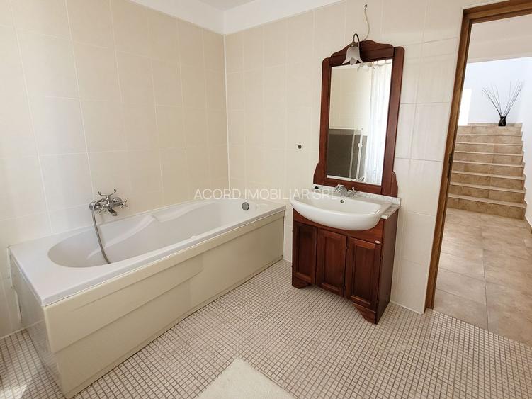 Techirghiol-vila deosebita D+P+1+M - 21