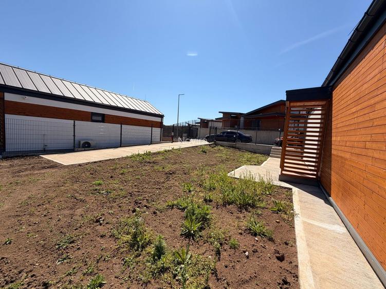 Casa individuala - Ponton - Vedere libera la lac - 15