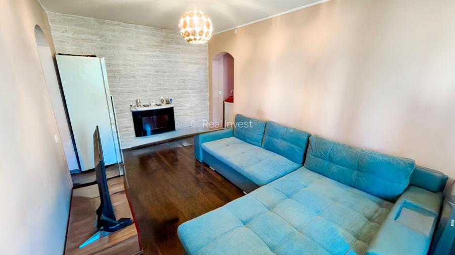 Apartament cu 2 camere de vanzare in Micro 20 langa Scoala 43 - 2