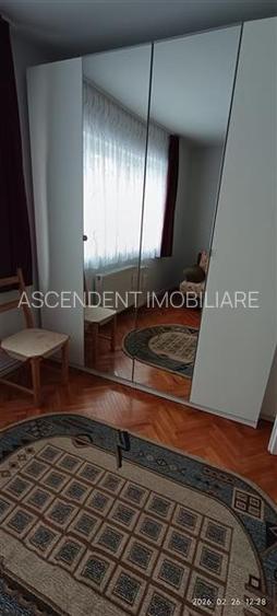 Apartament cu 4 camere de inchiriat - 10