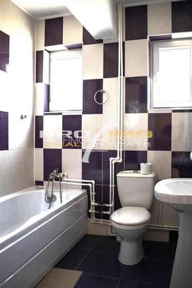 Pensiune P+ 2E, cu 11 camere, Statiunea Mamaia Nord - 10