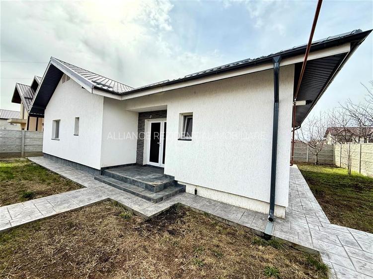 Casa individual | P+Pod | 3 camere | Teren 400mp - 2