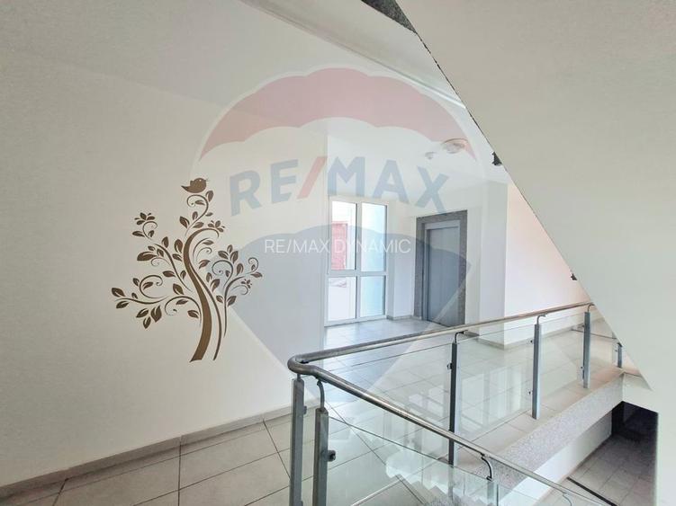 Apartament 2 camere de închiriat – Bloc Via Romana, etaj 2 - 13