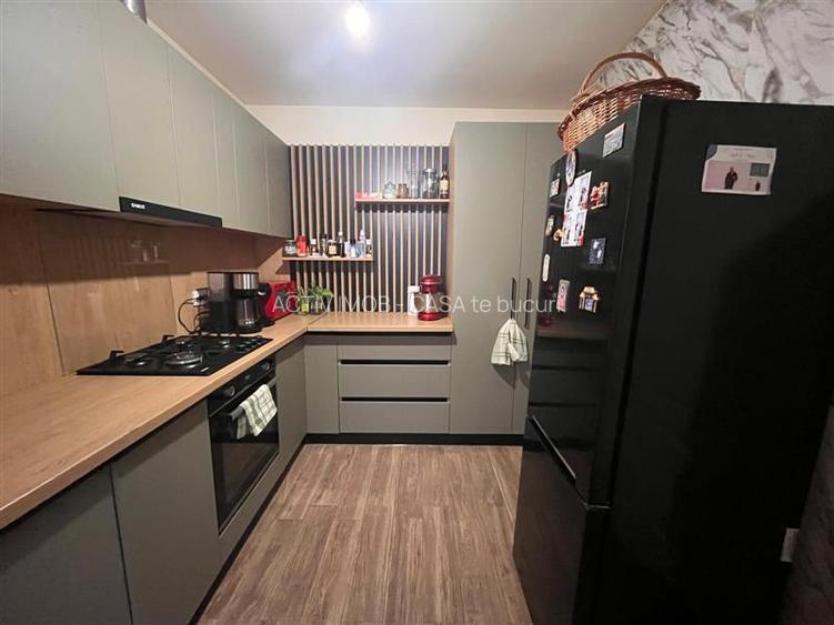 Lugoj, Casa 130 Mp. Teren 250 Mp. Central, Zona ZERO - 18