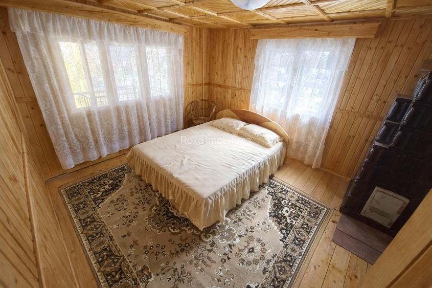 Proprietate montană,teren generos, casă solidă și autonomie energetică  Mălaia - 13