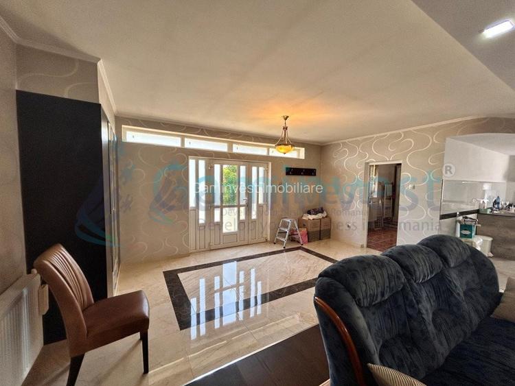 Casă spațioasă, 400 mp utili, teren 1650 mp, dublu front – Paleu, Bihor - 4