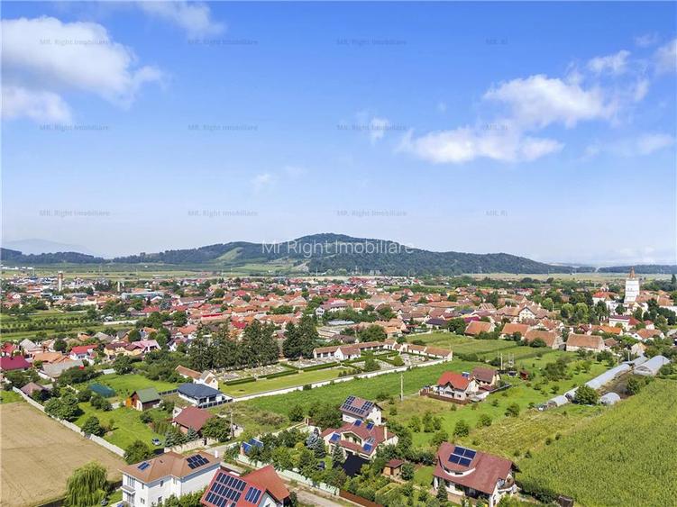 Casa/ Vila superba cu 5 camere si 922 mp teren Harman Brasov - 18