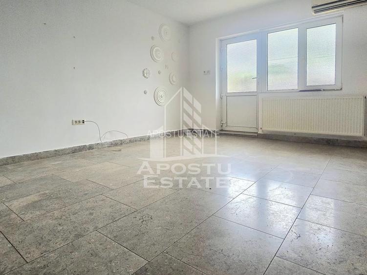 Spatiu Comercial 54 mp  malul Muresului - 5