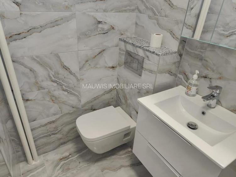 Titan / vis a vis de Parcul IOR / renovat recennt / Metrou / - 2