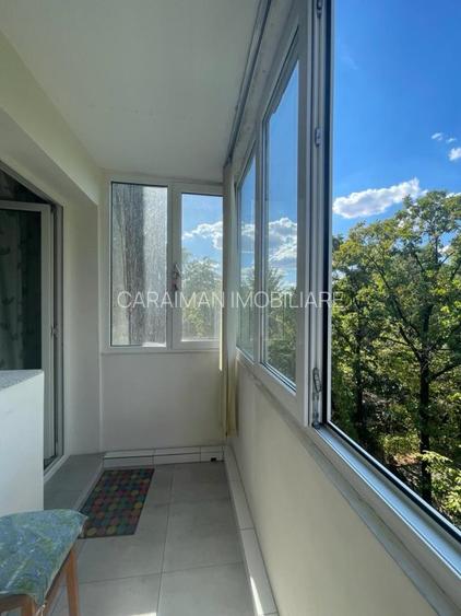 Titan,Nicolae Grigorescu 9 minute metrou - 10