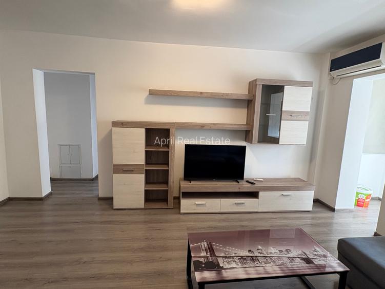 Mosilor, ap. 3 camere, 74mp, et.1, mobilat, 184.000Euro - 5