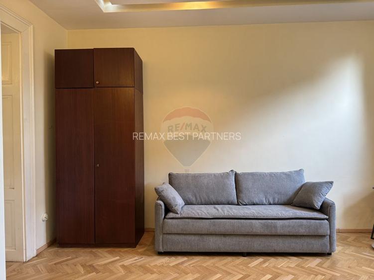 Casa de inchiriat, 3 camere, zona Grigorescu - 11