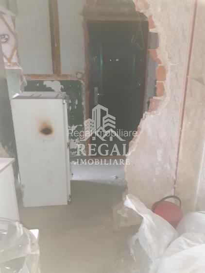 Apartament 2 camere de vânzare – Ghelari | Etaj 1/4 | 45 mp - 8