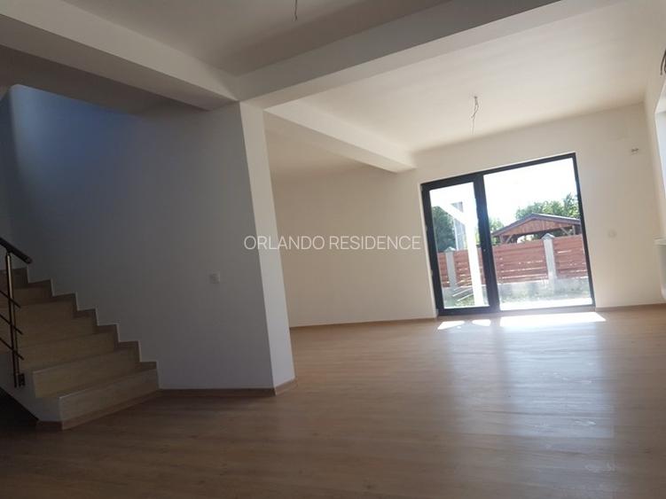 Inchiriere  complex 3 case duplex Domnesti - Teghes,[P+S, locuri de parcare - 8