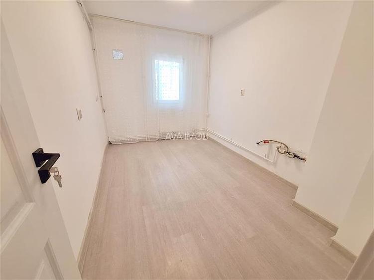 Apartament 3 decomandate, etaj 1, 2 bai, renovat 2026, Bacau - 6