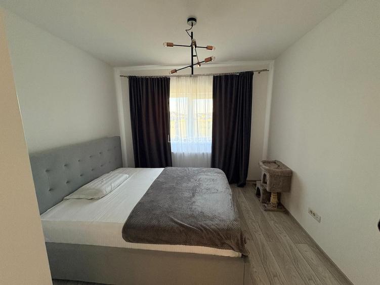 MOBILAT-UTILAT, 3 CAMERE, CURTE SPATOASA - 7