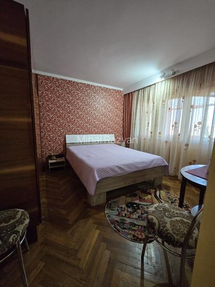 Apartament 3 camere, decomandat, etaj 3/4, mobilat, centrala gaz, termen lung - 5