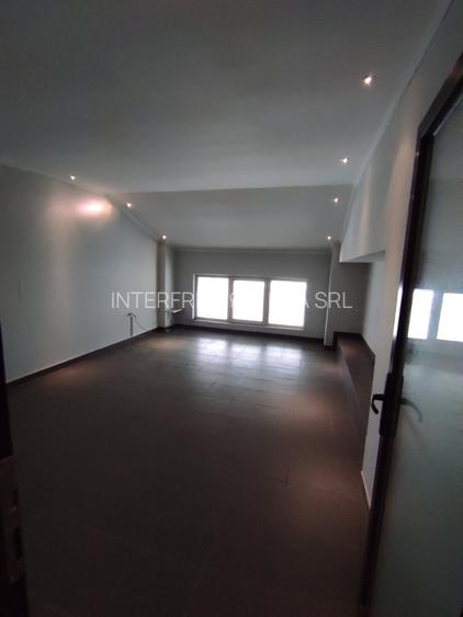 Spatiu de birouri 32 mp. Comision 0% - 3