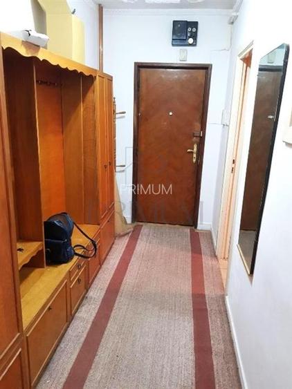 OLIMPIA - STADION - ETAJ 5 - LIFT - BLOC IZOLAT - 3 CAMERE - DECOMANDAT - BOXA C - 2