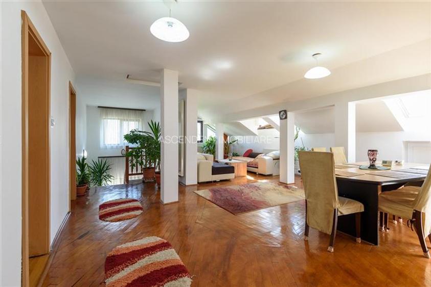 Vila impozanta,pretabila si pe segmentul comercial/ servicii,Tractorul,Brasov: F - 57