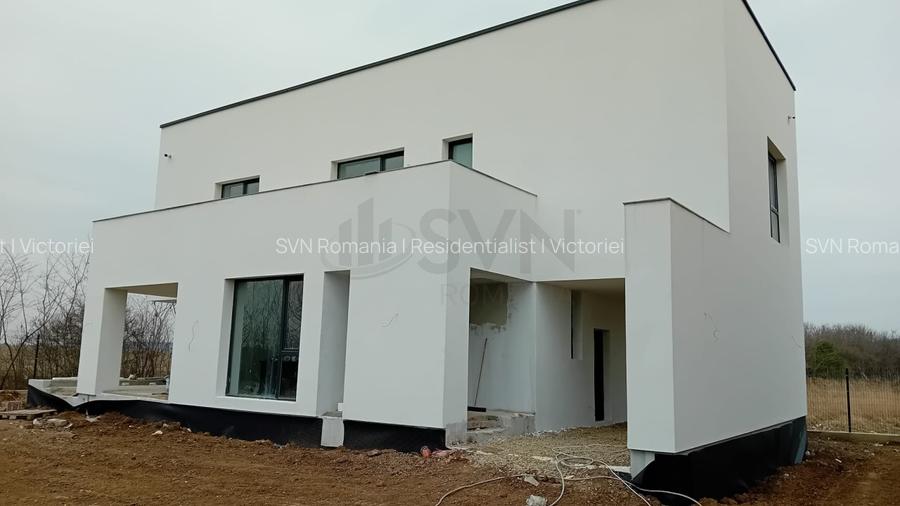 REV2003468 Vile individuale moderne 5 camere teren generos complex Saftica - 7