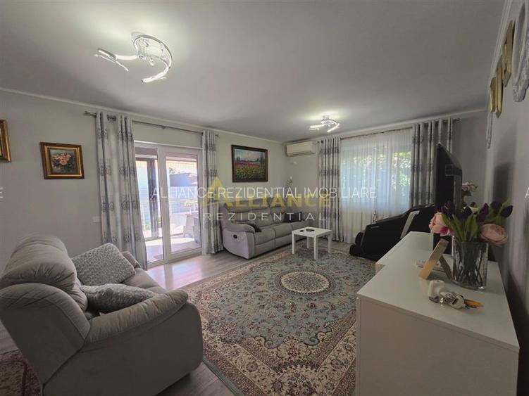 Casa mobilata si utilata - 3 camere- panouri solare+baterii stocare-sistem paza - 6