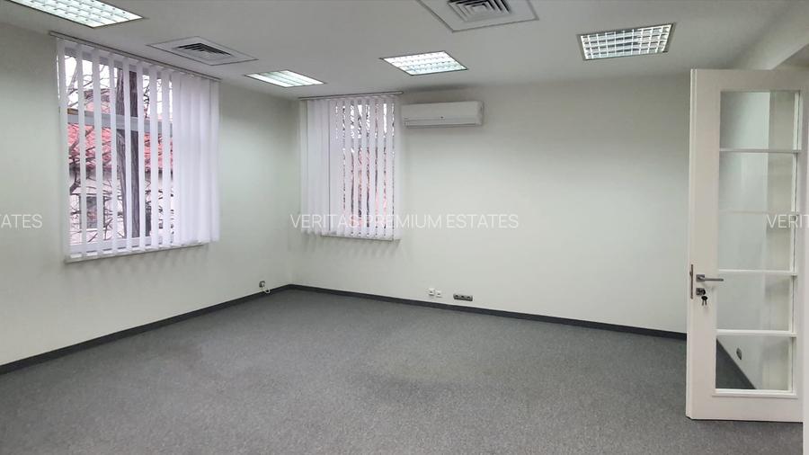 Vila cu prestanta zona Capitale Guvern, renovata integral, lift, parcare proprie - 3
