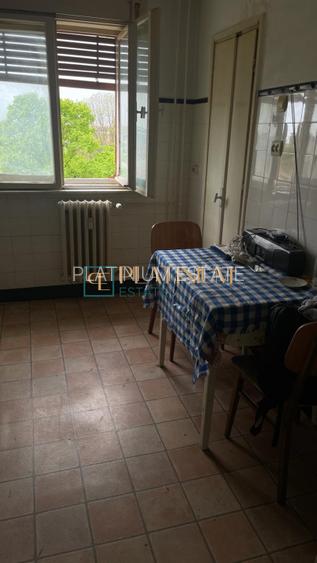 P4803 Apartament cu 3 camere, zona Complexul Studentesc - 2