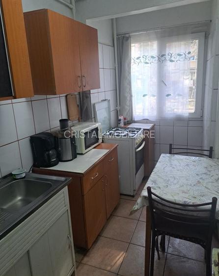 Apartament 2 camere, Bld. Brancoveaniu. Zona Semenic - 4