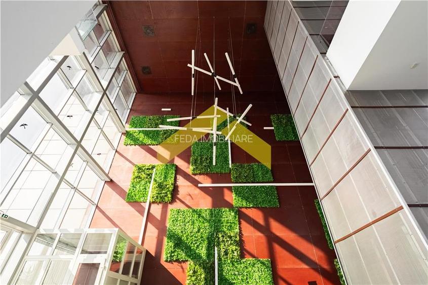 Cladire multifunctionala D+P+2E zona Aeroport de vanzare - 18