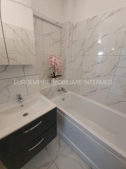 Apartament de închiriat cu 2 camere, zona Tomis 2-Victoria - 8