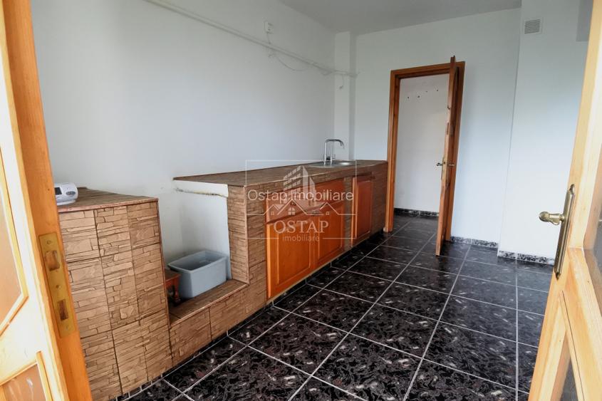 Energiei-3 camere decomandate-2 băi-etajul 3-centrală proprie - 7