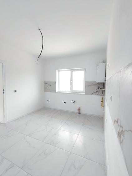 Casa 4 camere, 2 bai, Tomesti-vale, zona rezidentiala - 3