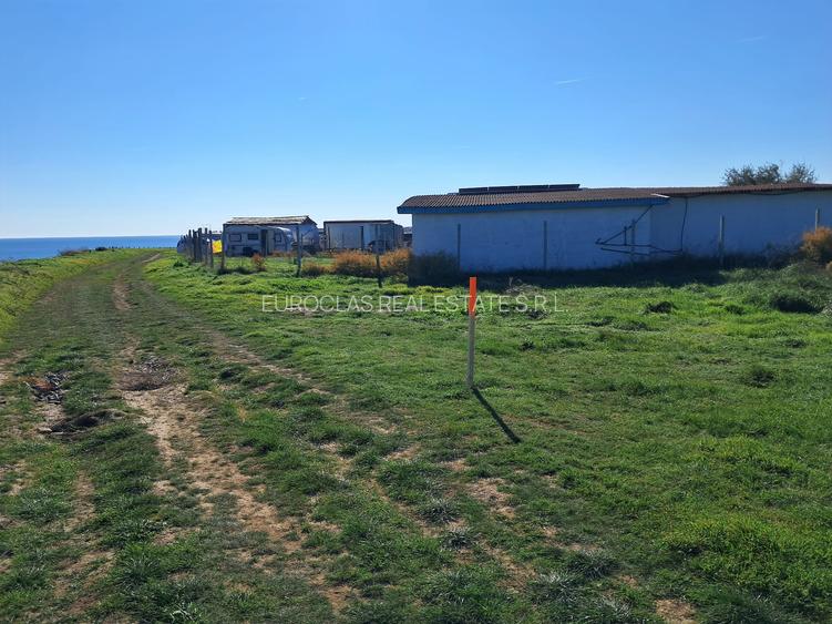 Teren intravilan construibil 999 mp - Vama Veche - 135.000 euro (Cod E2) - 5