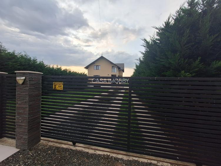 Casă de vanzare com, Mihai Viteazu , 210mp, 14000mp teren, 310 000 euro - 2