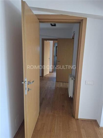 Toamnei, apartament  3 camere, 138 mp, constructie 2009 - 4