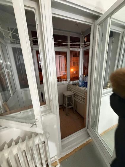 Apartament 2 camere, 43 mp , zona Craiovita Noua - 10